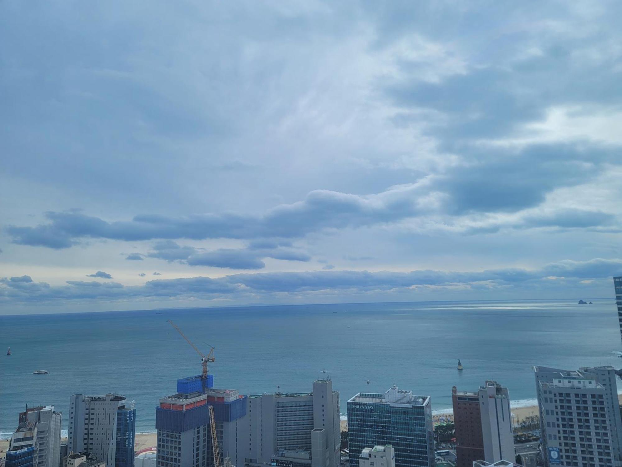 Haeundae Wide Ocean View & Residence Busan Exterior photo